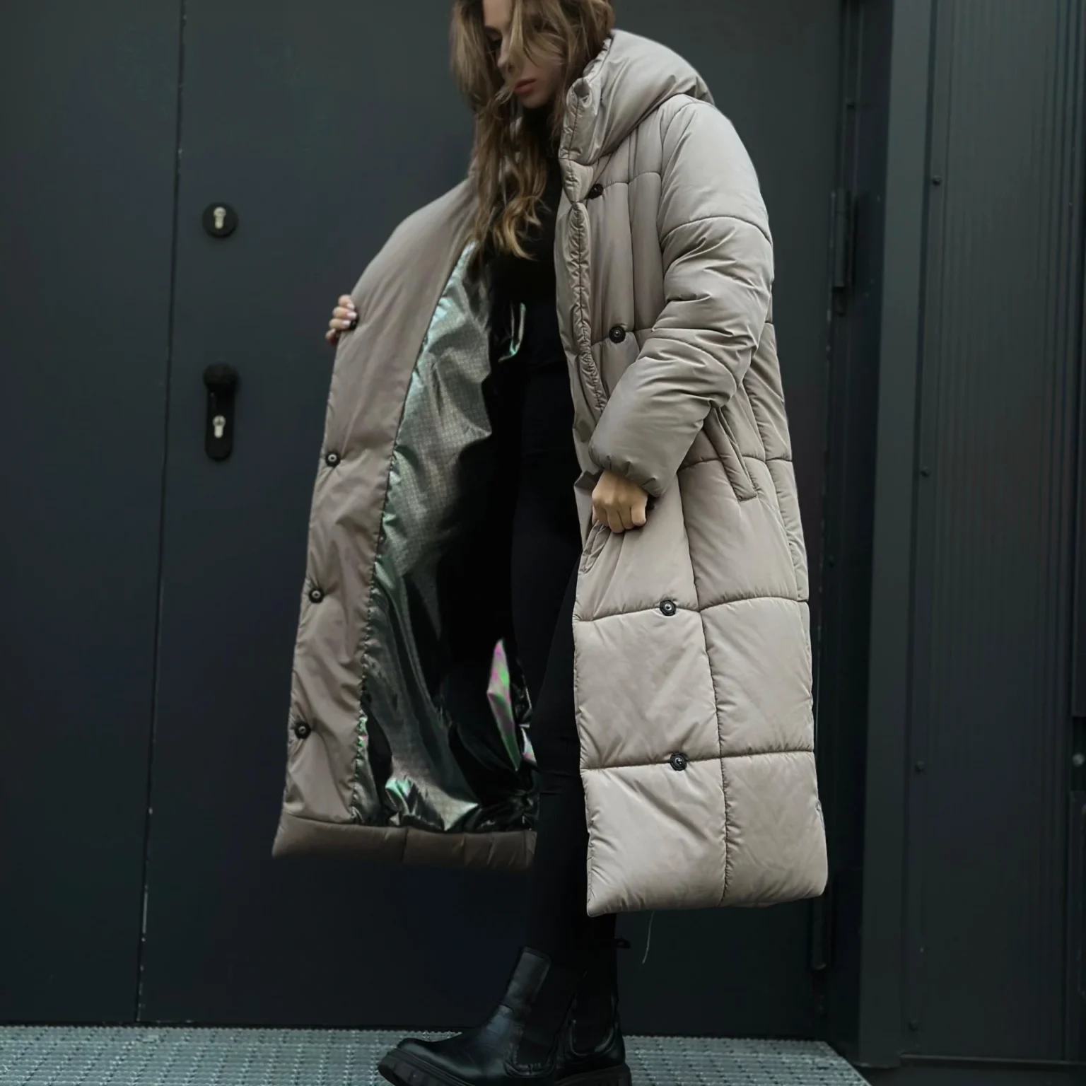 Пуховик жіночий COAT BLANKET односторонній темно-бежевий з поясом - COAT BLANKET - пуховики, куртки, одяг та багато іншого.